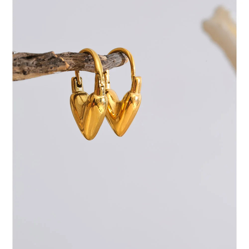 Yhpup 18K Golden PVD Plated Stainless Steel Heart Love Cast Hoop Earrings Anti Allergic Metal Texture Daily Fashion Jewelry Gift